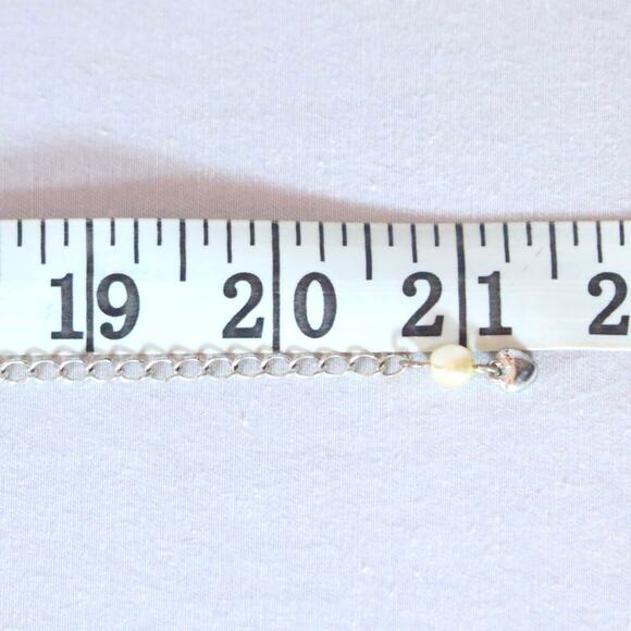 Liz Claiborne Y Pendant Necklace SIlver Tone Chain Faceted Pastel Crystal Stones - Picture 6 of 9